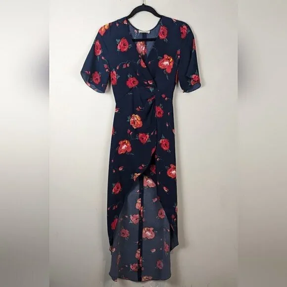 Aritzia Babaton rose print Jedd Dress size 00 - Picture 2 of 8